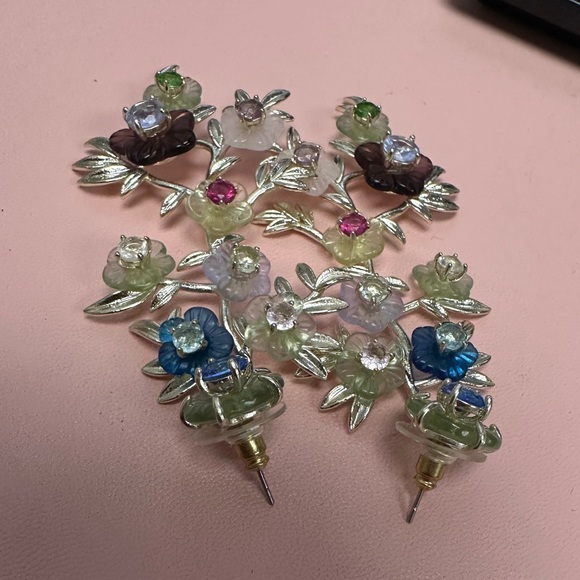 Nicola Bathie Belgravia chinoiserie vine earrings - Picture 5 of 5